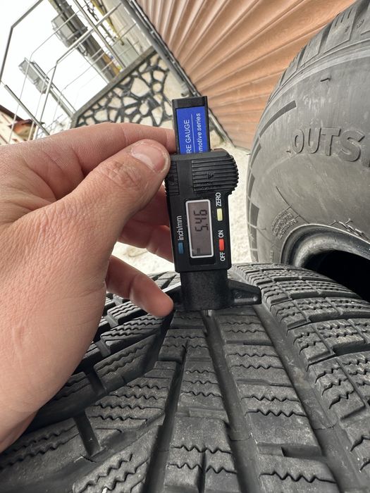 Caucucuri iarna 225/60/R17