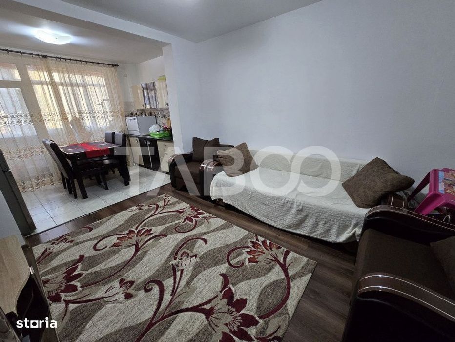 Apartament decomandat 3 camere 2 bai balcon etaj 1 Arhitectilor Sibiu