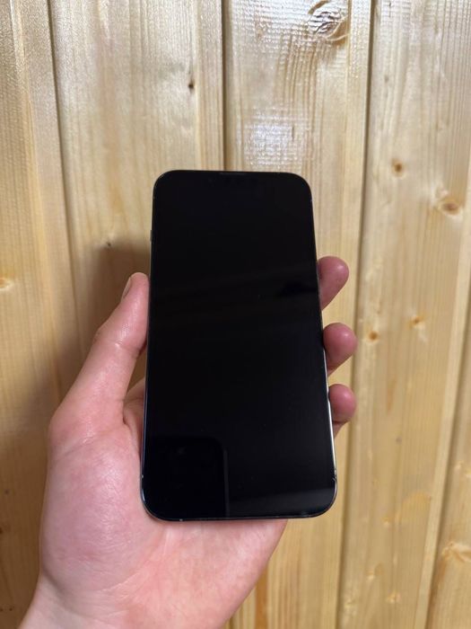 Продам iphone 13 pro 1024gb