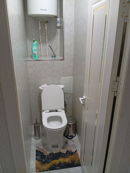 Военный городок аранча продается 3 комнатная квартира 1 этаж  середина