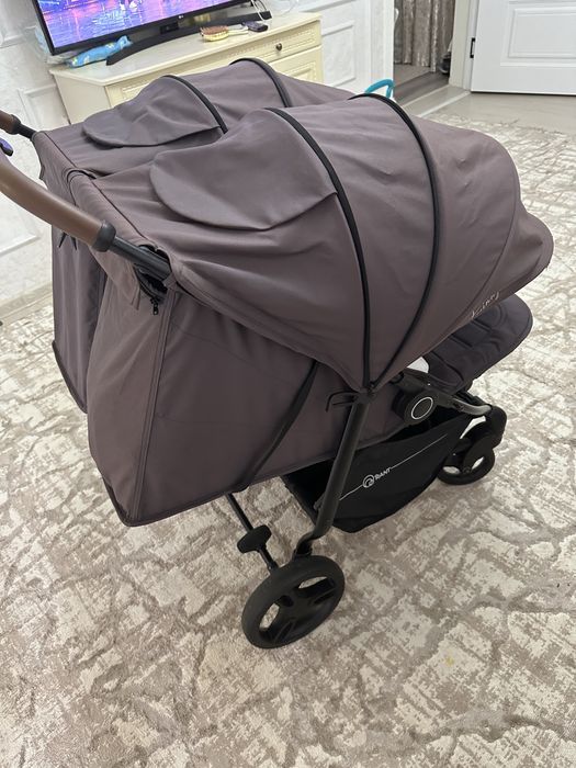 Продам коляску для двойни