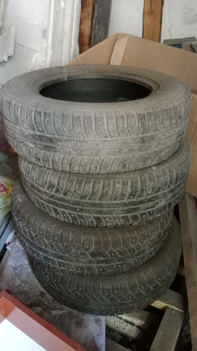 Продам шины,зимние