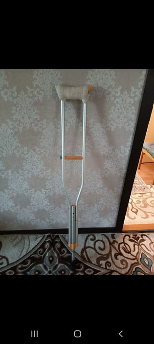 Костыли  ручные б/у