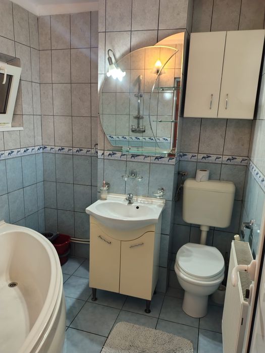 Inchiriez apartament 2 camere