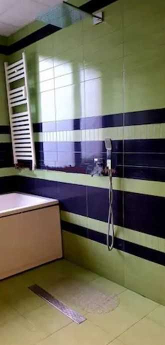 Дава се под наем Тристаен апартамент в София, Център - 80 кв.м за 1250 € - Снимка #9