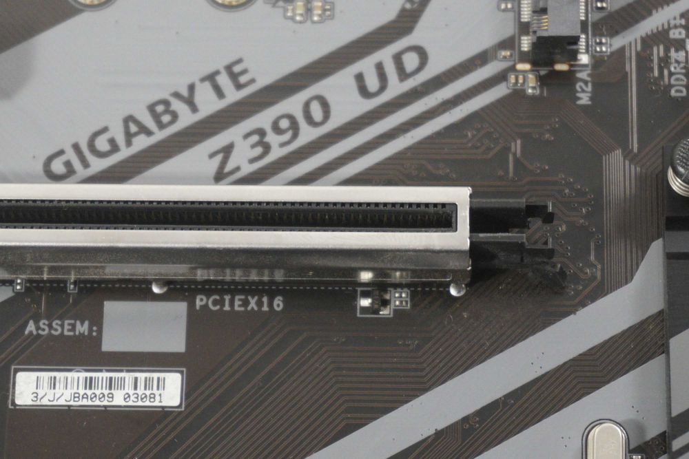 дъно дънна платка Gigabyte Z390 UD/ LGA 1151 v2 /вкл. ДДС