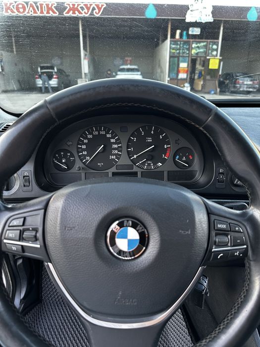 Bmw e39 1996 года