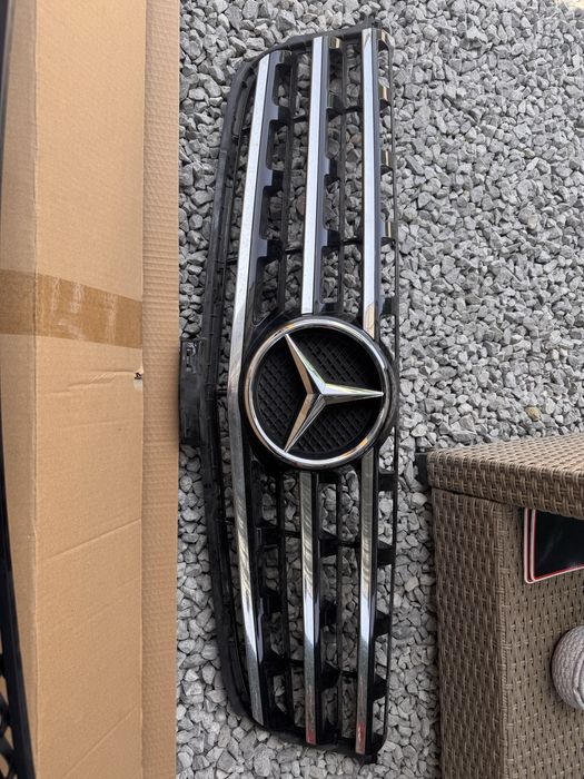 Продавам решетки за ГЛЕ/GLE и МЛ/ML W166