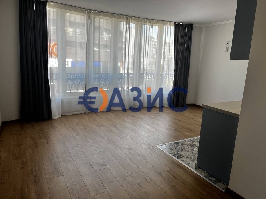 Продава се Двустаен апартамент в к.к. Слънчев бряг - 71 кв.м за 1175 €/кв.м - Снимка #6