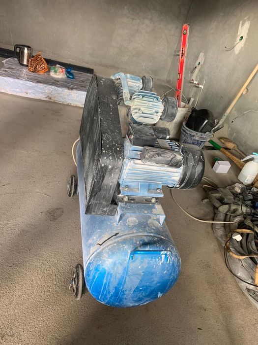 Продается компрессор