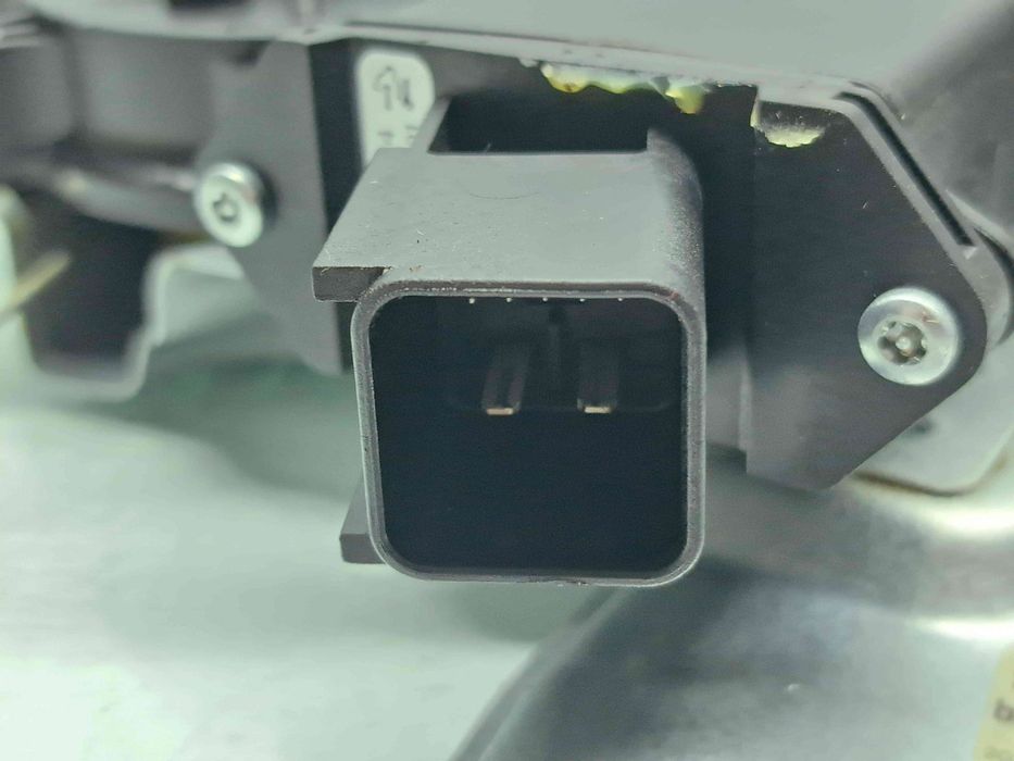 Macara electrica geam dreapta spate Opel Zafira C (E75) Combi [Fabr 20