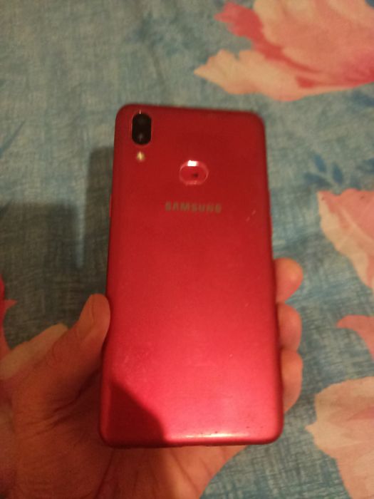 Продам телефон Samsung A10S