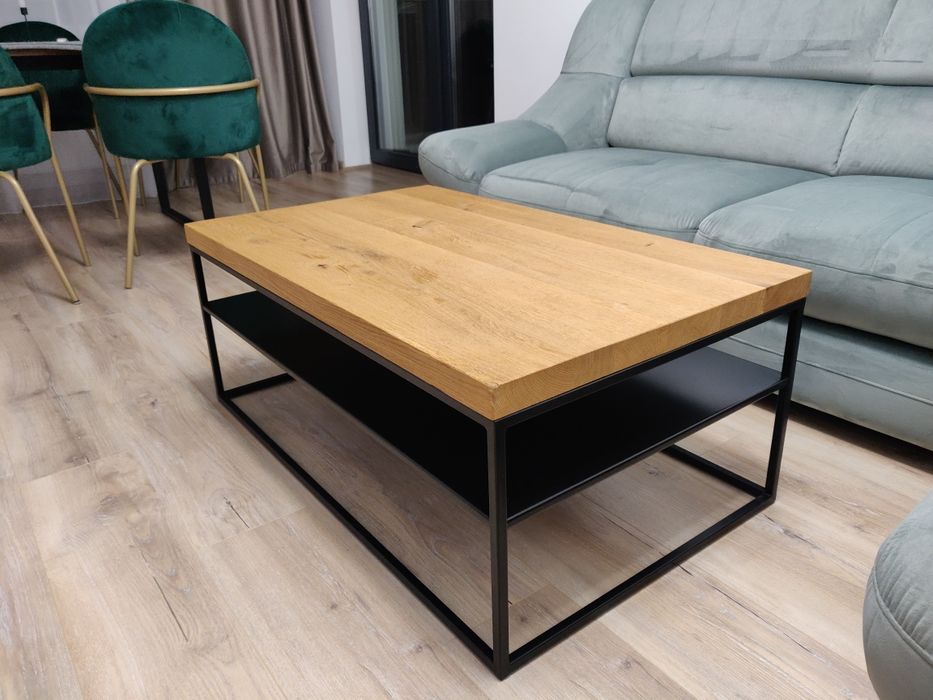 Masă din Stejar masiv cu structura de fier