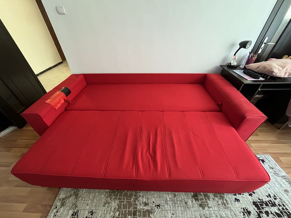 Canapea pentru living