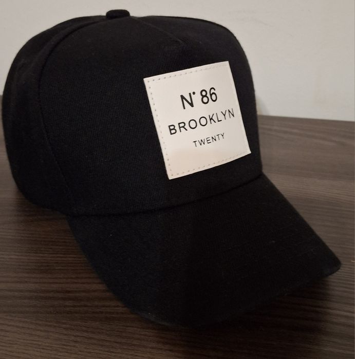 Спортни шапки унисекс.