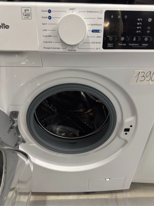 Mașină de spălat rufe Vedette LFVQ384W