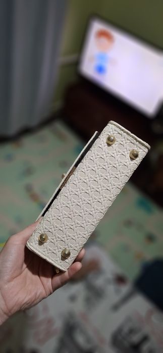 Продам маленькую сумочку