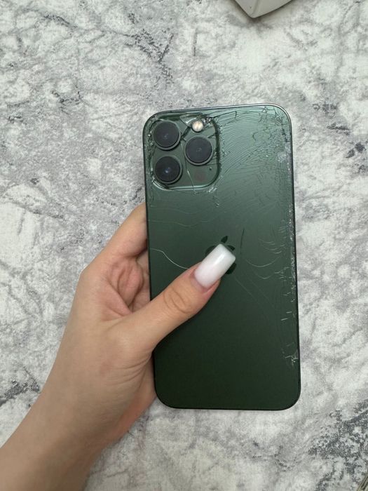 Продам 13 про мах 256 гб 84%