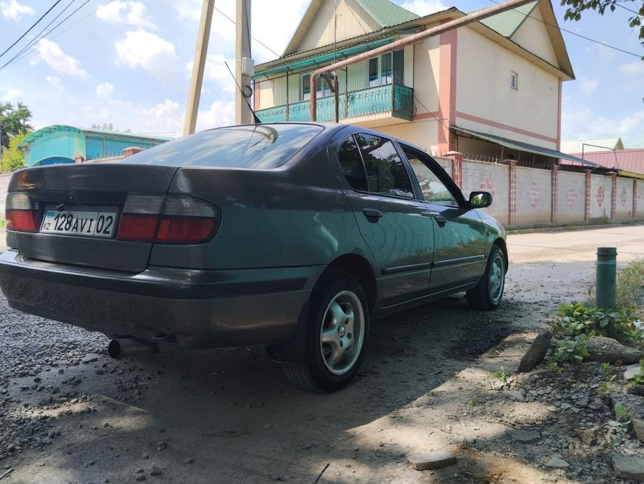 Nissan primera p 11