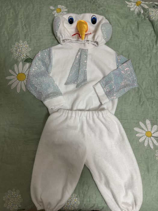 Снеговик киімі сатылады……..