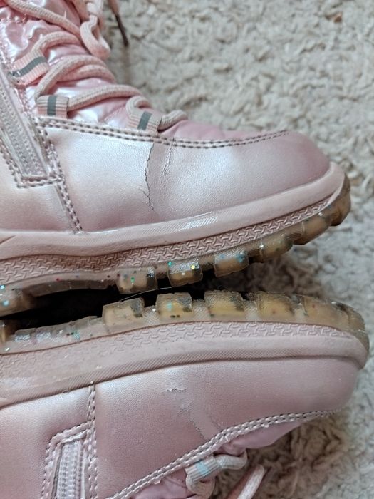 Зимние сапожки на девочку.