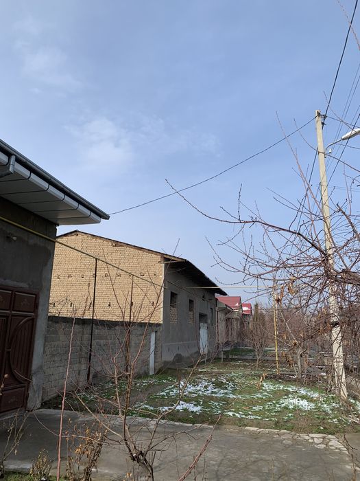 Сергели тумани Кумарик махалласи ер сотилади Фасад 10 м. Узунлиги 31.