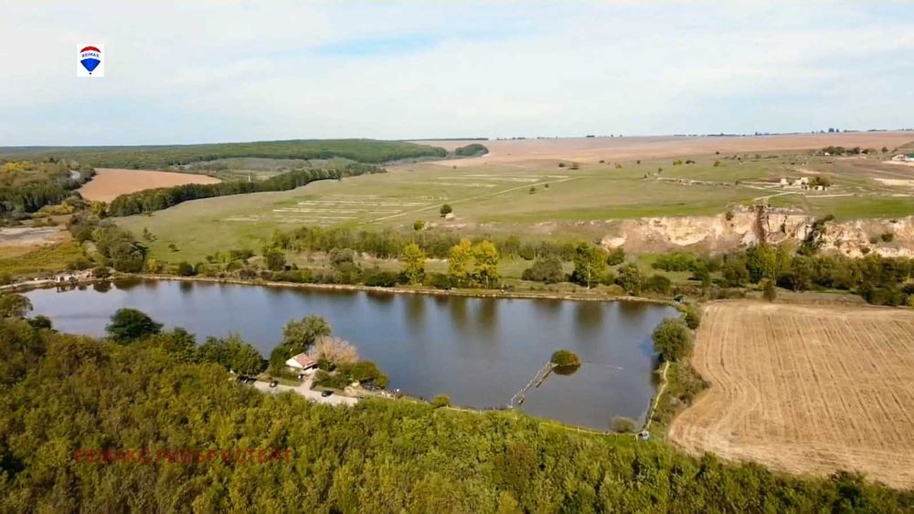 Продава се Парцел в Цар Калоян - 70000 кв.м за 6 €/кв.м - Снимка #4