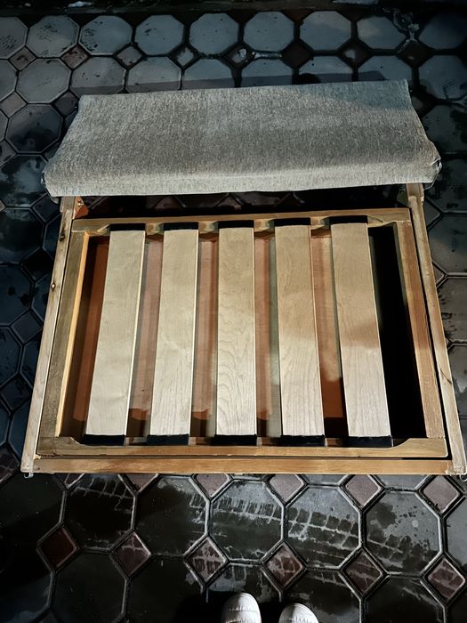 Продам диван-софу и кресло