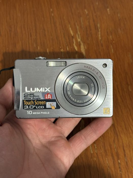 Lumix DMC -  FX500  Leica full box