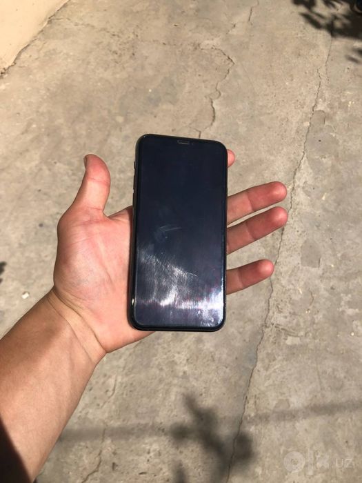 Iphone 11 pro sotiladi