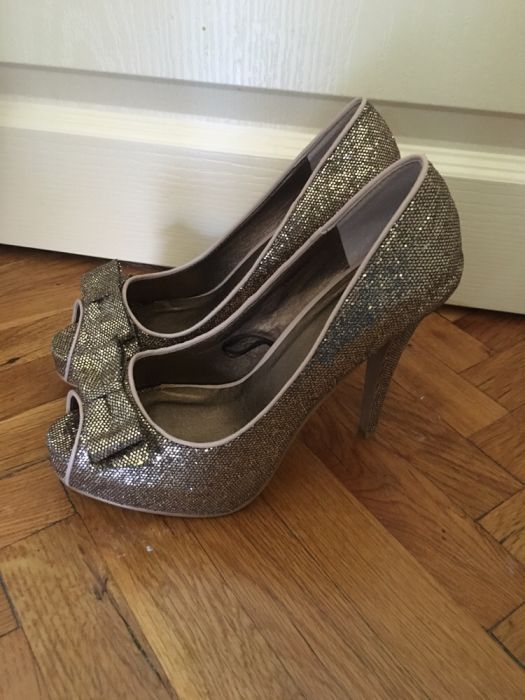 Бронзови високи парти летни обувки