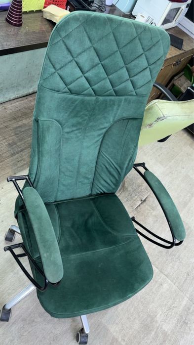 Кресло доя офиса,дома