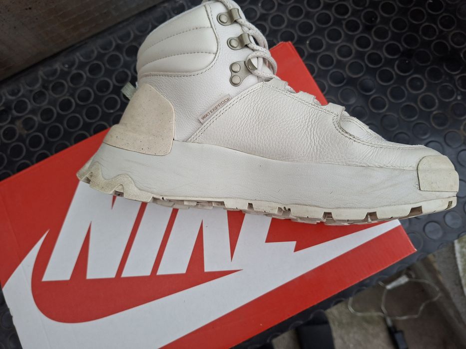 Детски зимни /туристически боти  NIKE