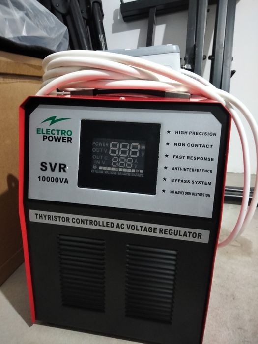 Vând Stabilizator de tensiune! In stare foarte buna de funcționare