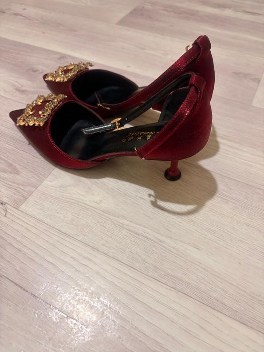 Продается Красовки лофер туфли и басаножки