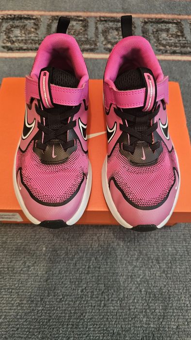 Adidasi NIKE fete măsura 33