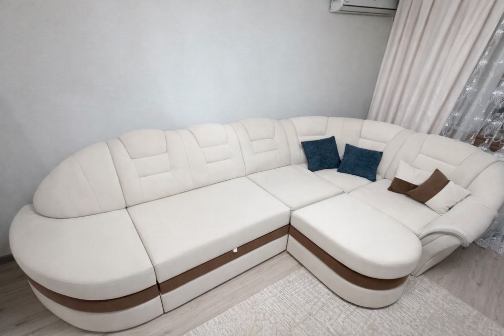 Диван раскладывающийся