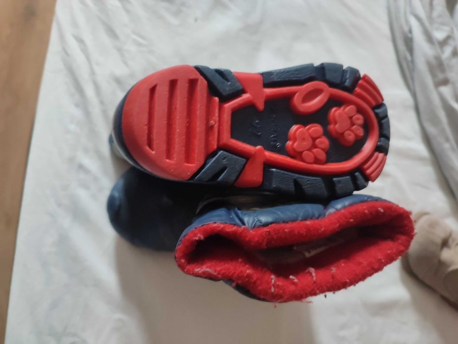 Обувки 18-22 номер