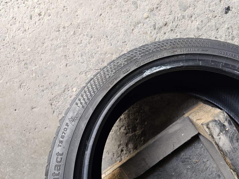 4 anvelope iarna 225 45 18 Continental 2021 6.2mm