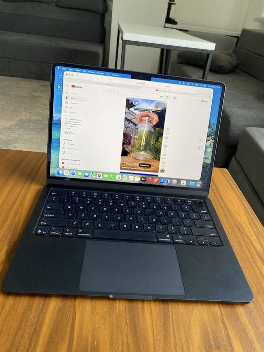 Macbook Air M4 16/256гб