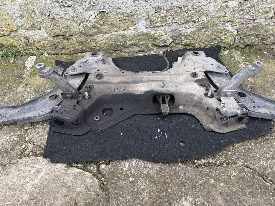 Преден Мост Peugeot 308 T9 1.6BlueHDi 120k.c. 2018г. Пежо 308 Т9