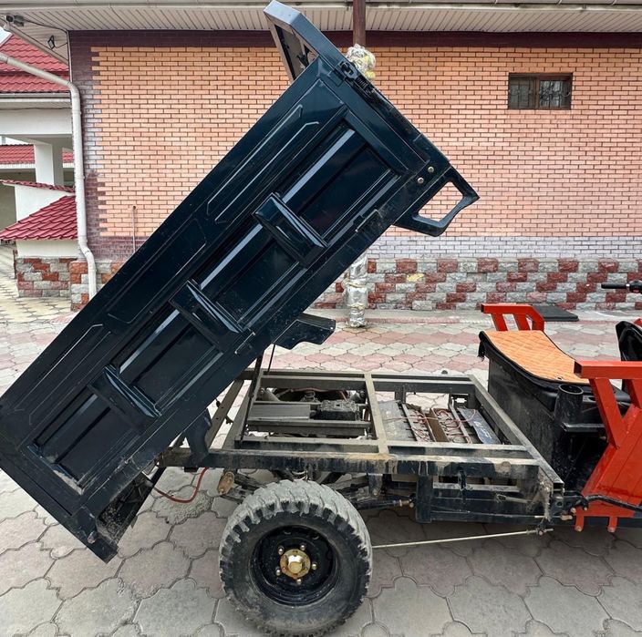 Электрический трицикл