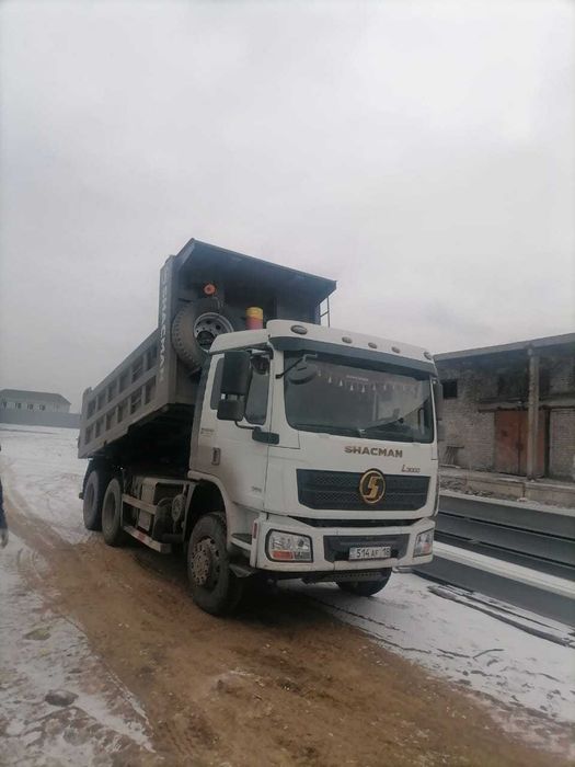 Вывоз мусора + услуги погрузчика