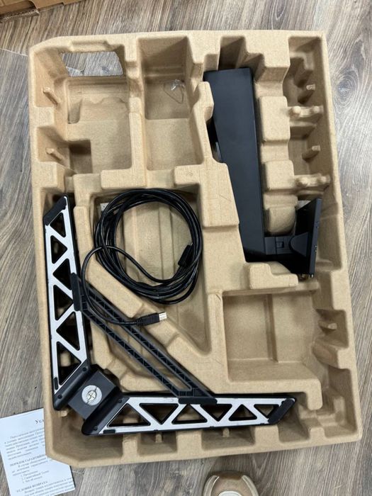 Монитор Lenovo Y27qf-30