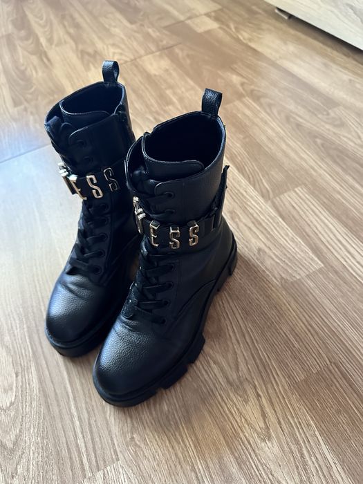 Guess боти 36 номер