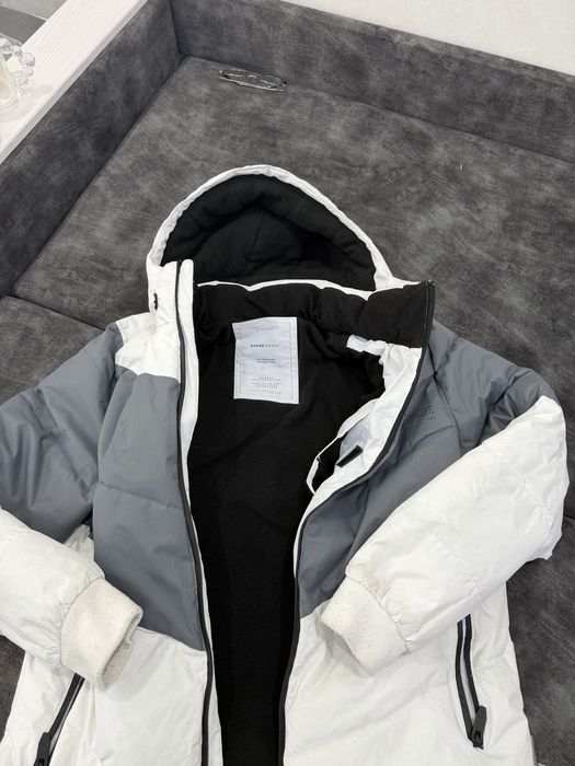 Зимняя куртка 44