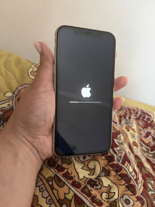 IPhone 11, 64 GB, 76%
