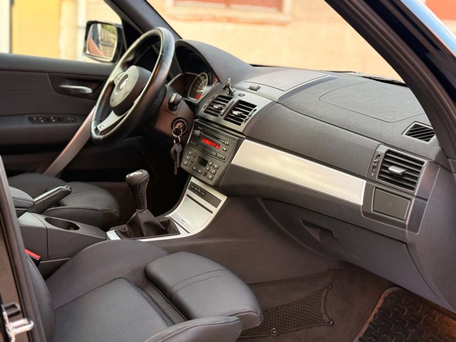 BMW x3 2.0 DIESEL M-paket X-drive 150CP