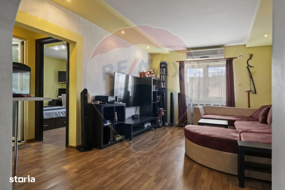 Apartament cu 4 camere de vânzare în zona Sebastian