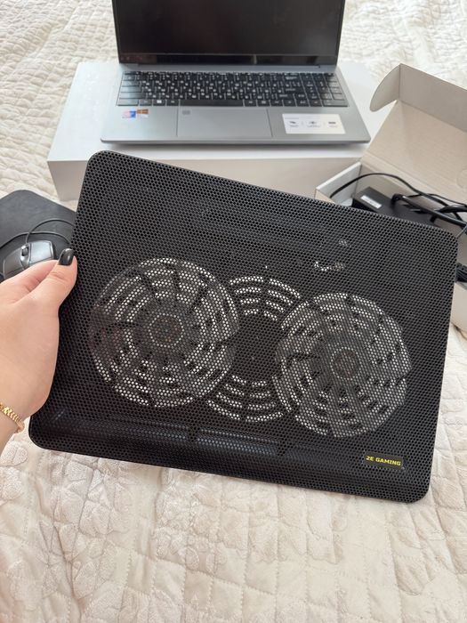 Продам Ноутбук YAMI N15